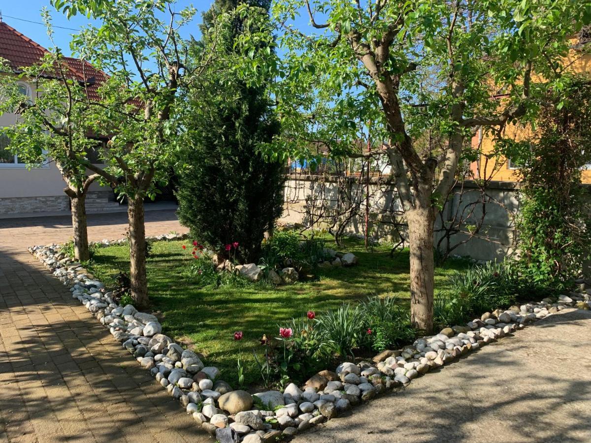 Villa Casa Lui Mosu Alba Iulia Exterior foto